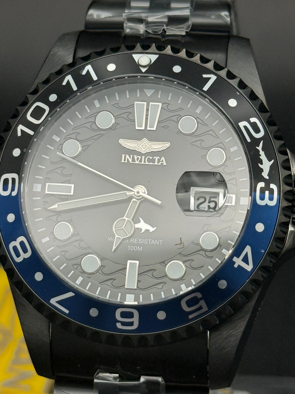 Invicta Pro Diver 30627 Men’s Black & Blue “Batman”