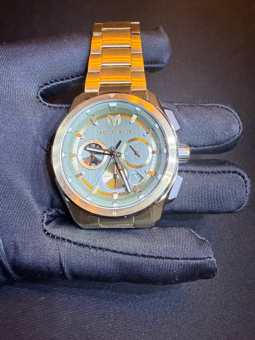 TechnoMarine Cruise Legend Green Accent 100M Quartz Watch - Worn Once w/ Box