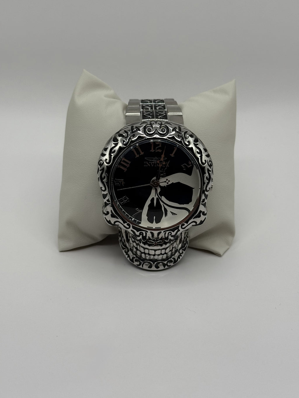 Invicta 31907 Skull Watch Silver