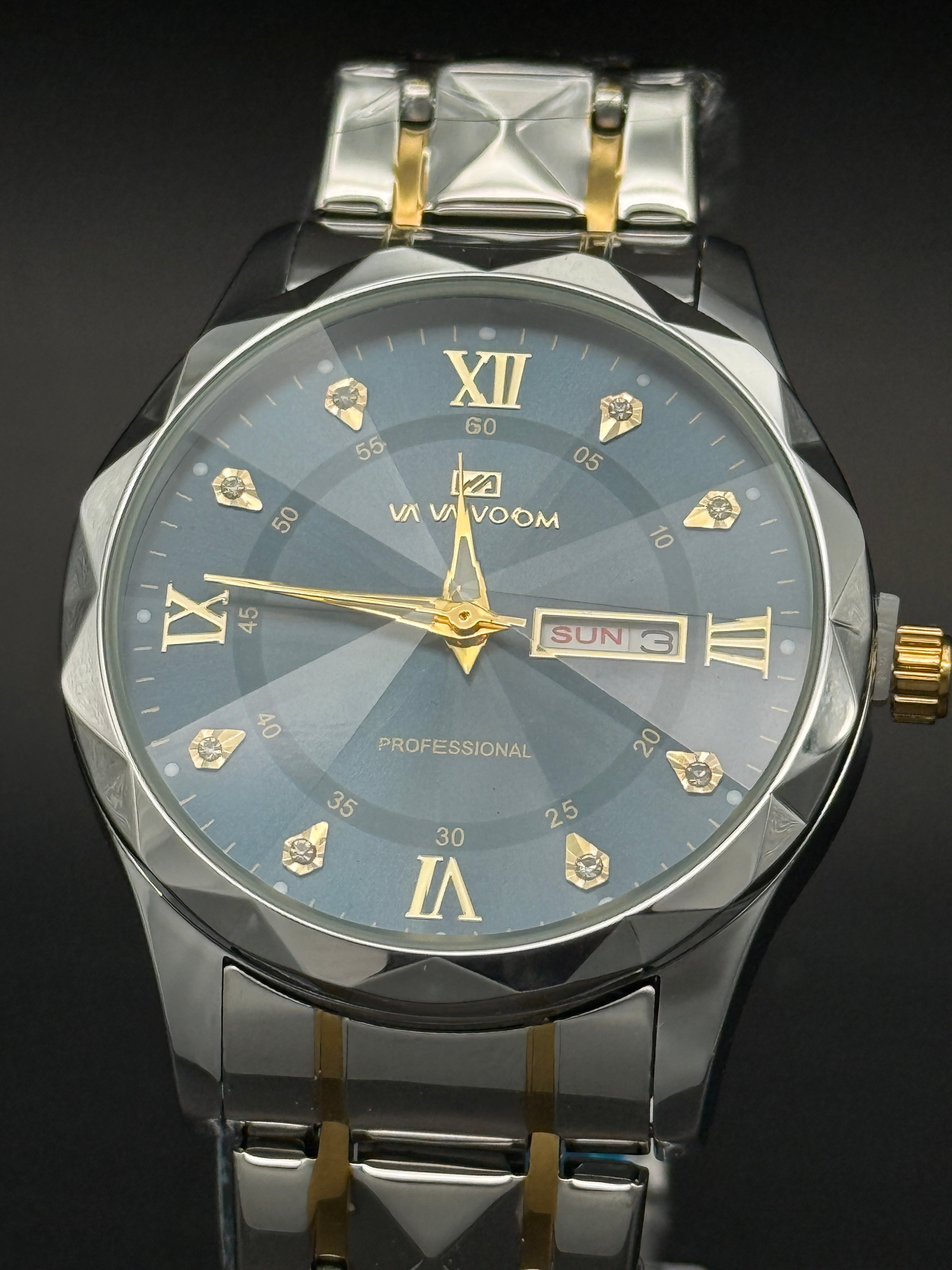 VAVAVOOM Faceted Crystal Day-Date Watch – Blue Sunburst Dial Two-Tone Bracelet