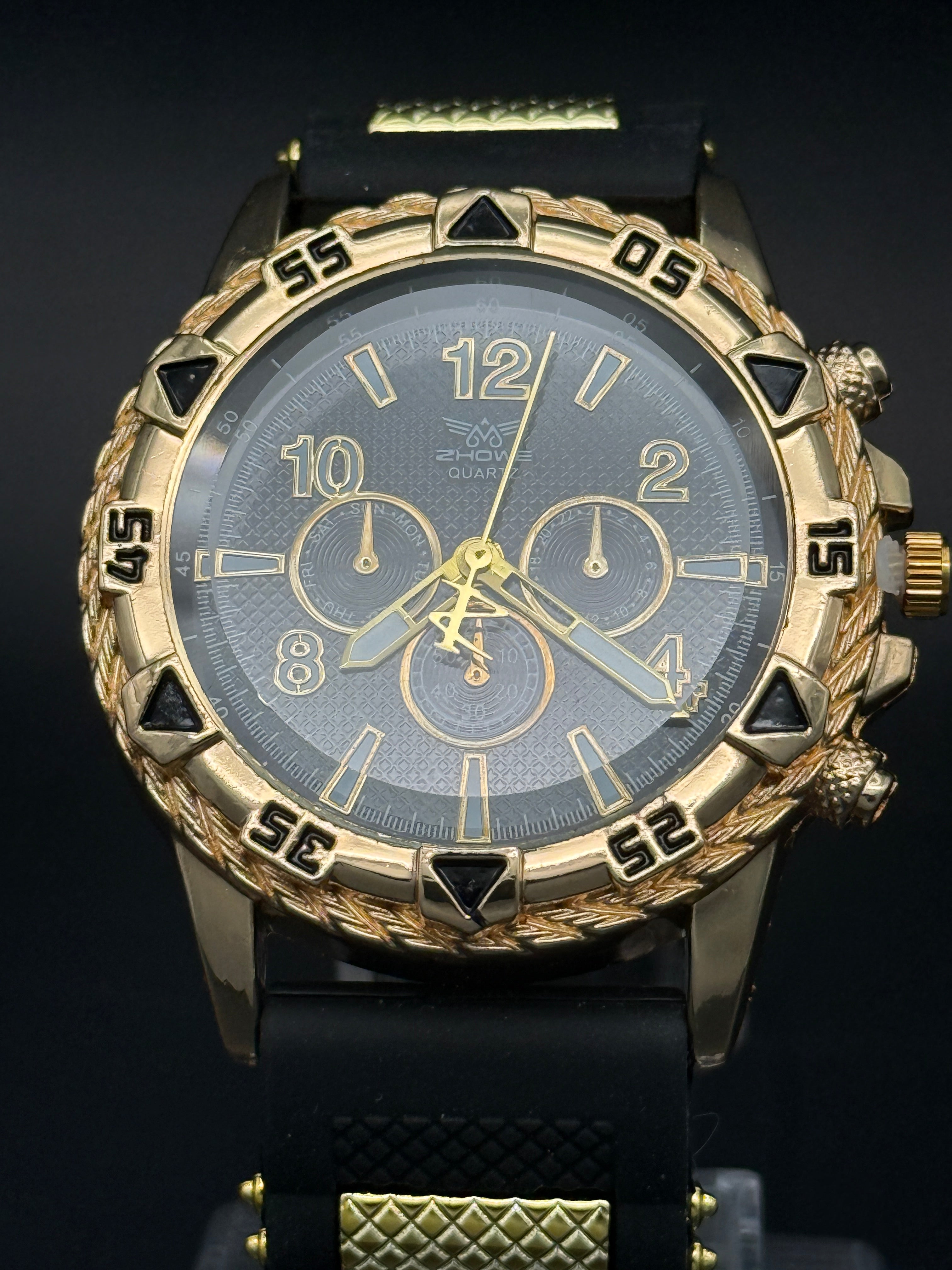 Zhowe Black & Gold Sport Fashion Watch – Textured Dial