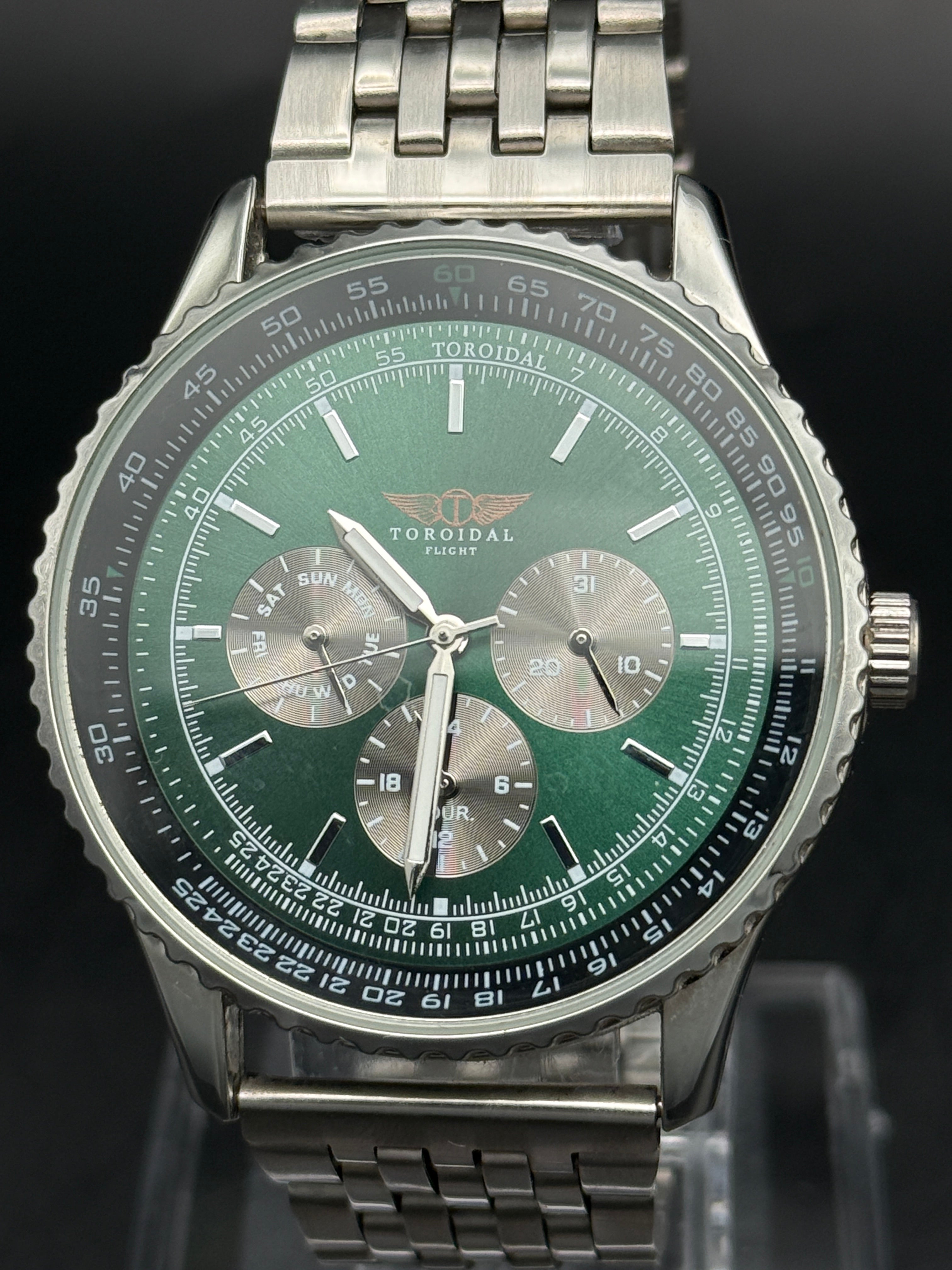 Toroidal Flight-Green Sunburst Dial
