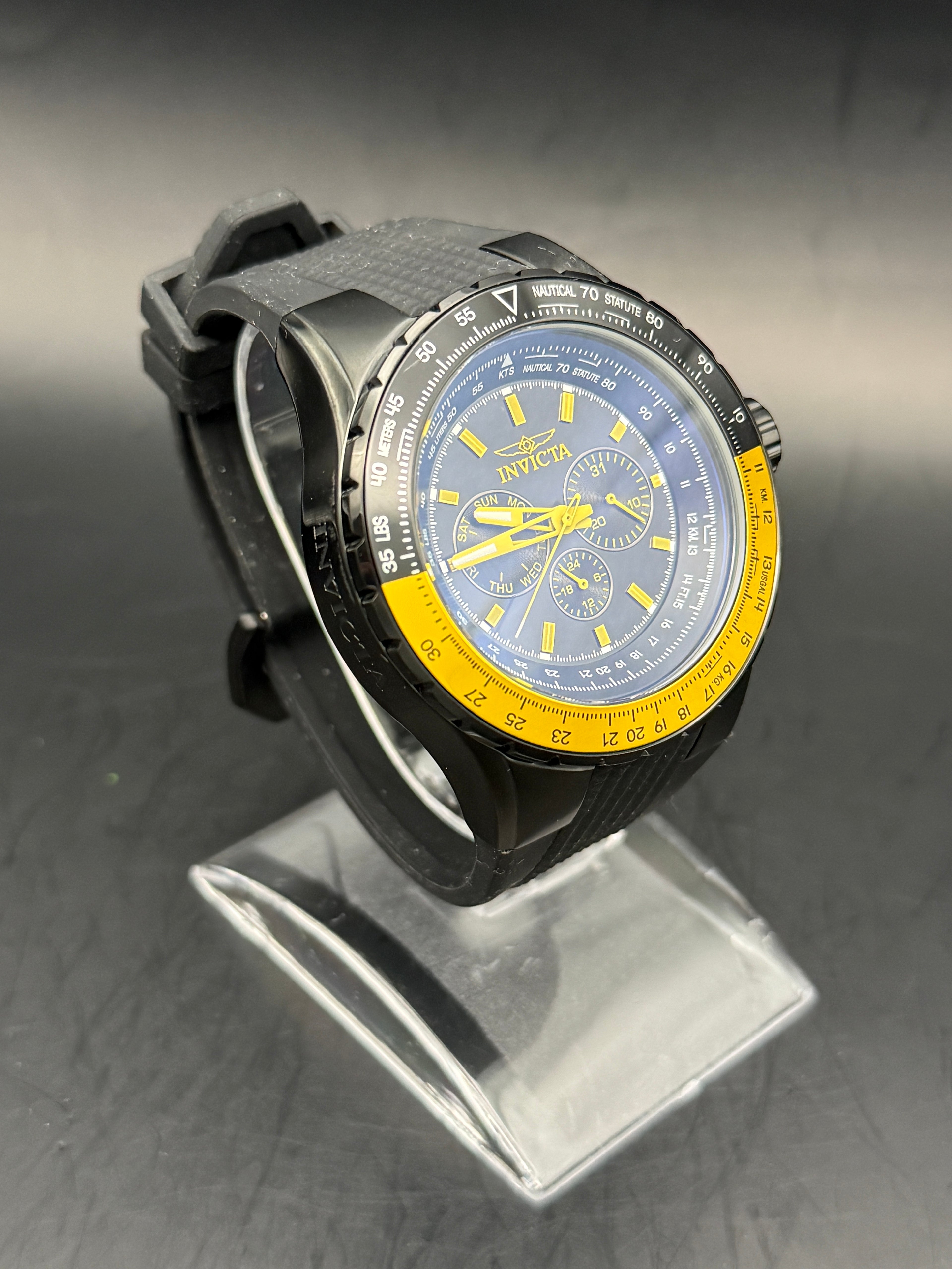 Invicta Aviator 39277