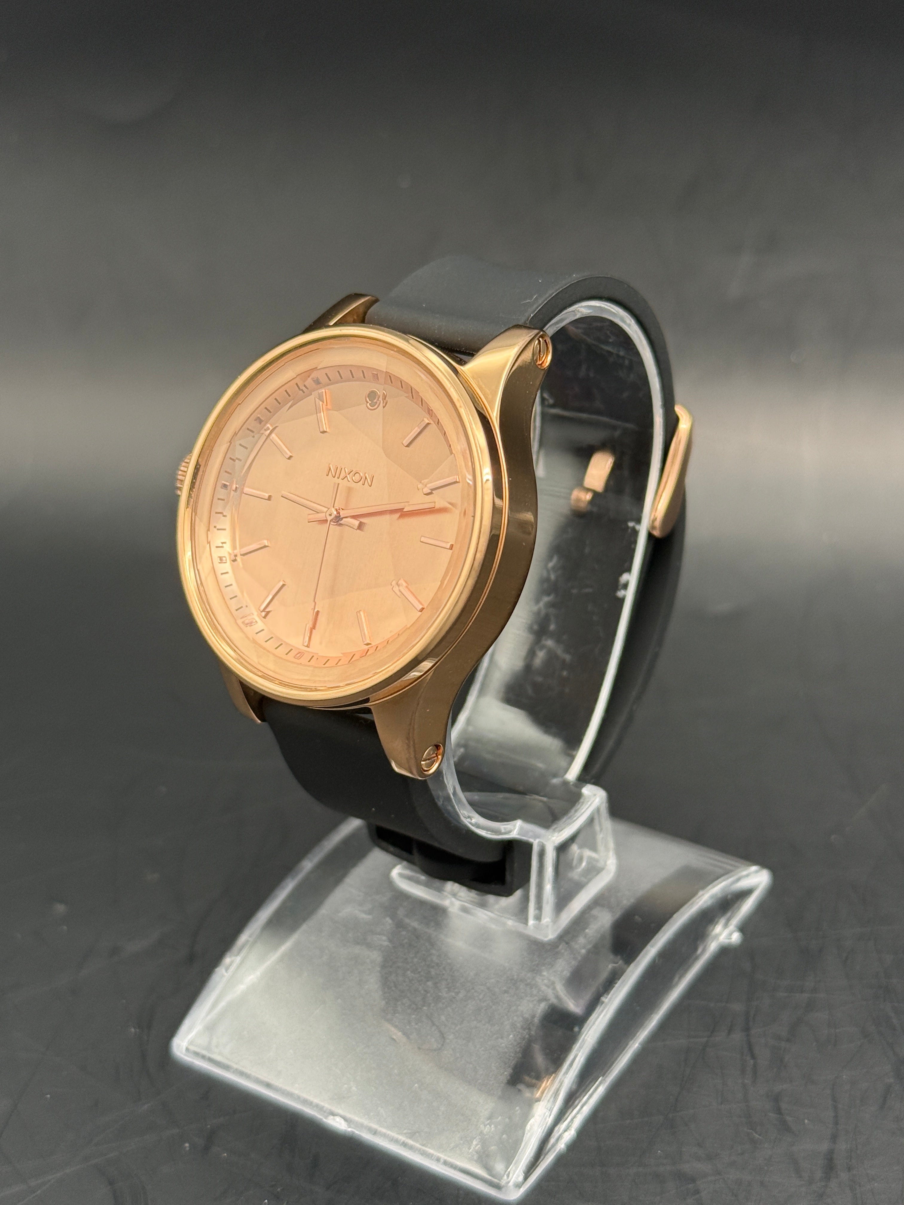 Nixon The Facet Rose Gold Watch Black Silicone Strap + Extra Bracelet