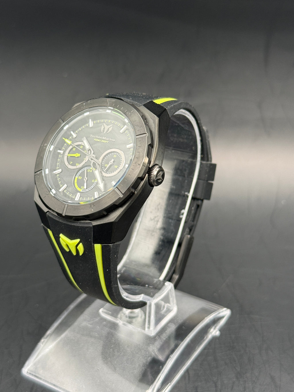 TechnoMarine TM-125024 | Black & Neon Green |