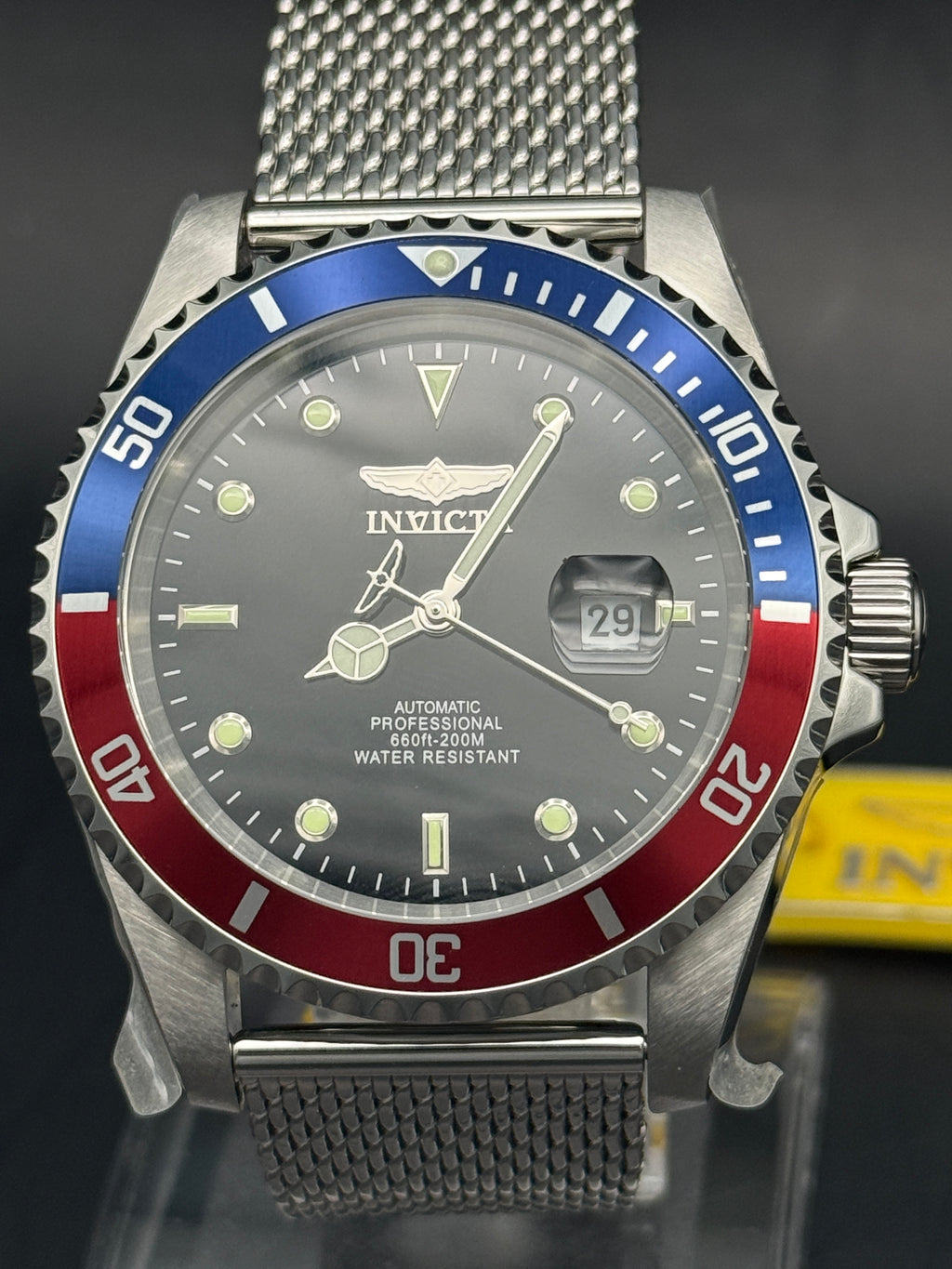 Invicta Grand Diver Automatic 47965 | Pepsi Bezel | Milanese Mesh Bracelet