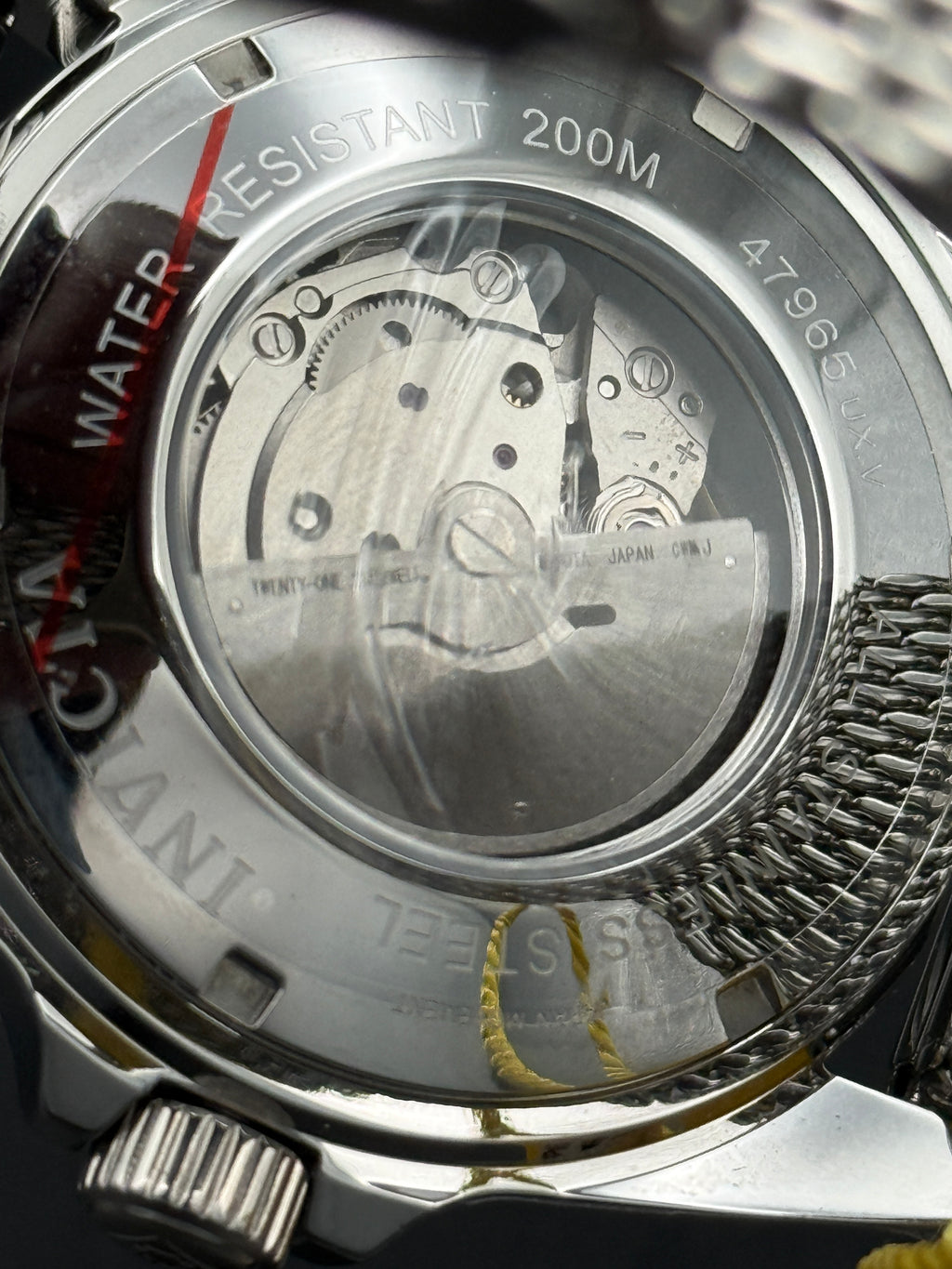 Invicta Grand Diver Automatic 47965 | Pepsi Bezel | Milanese Mesh Bracelet