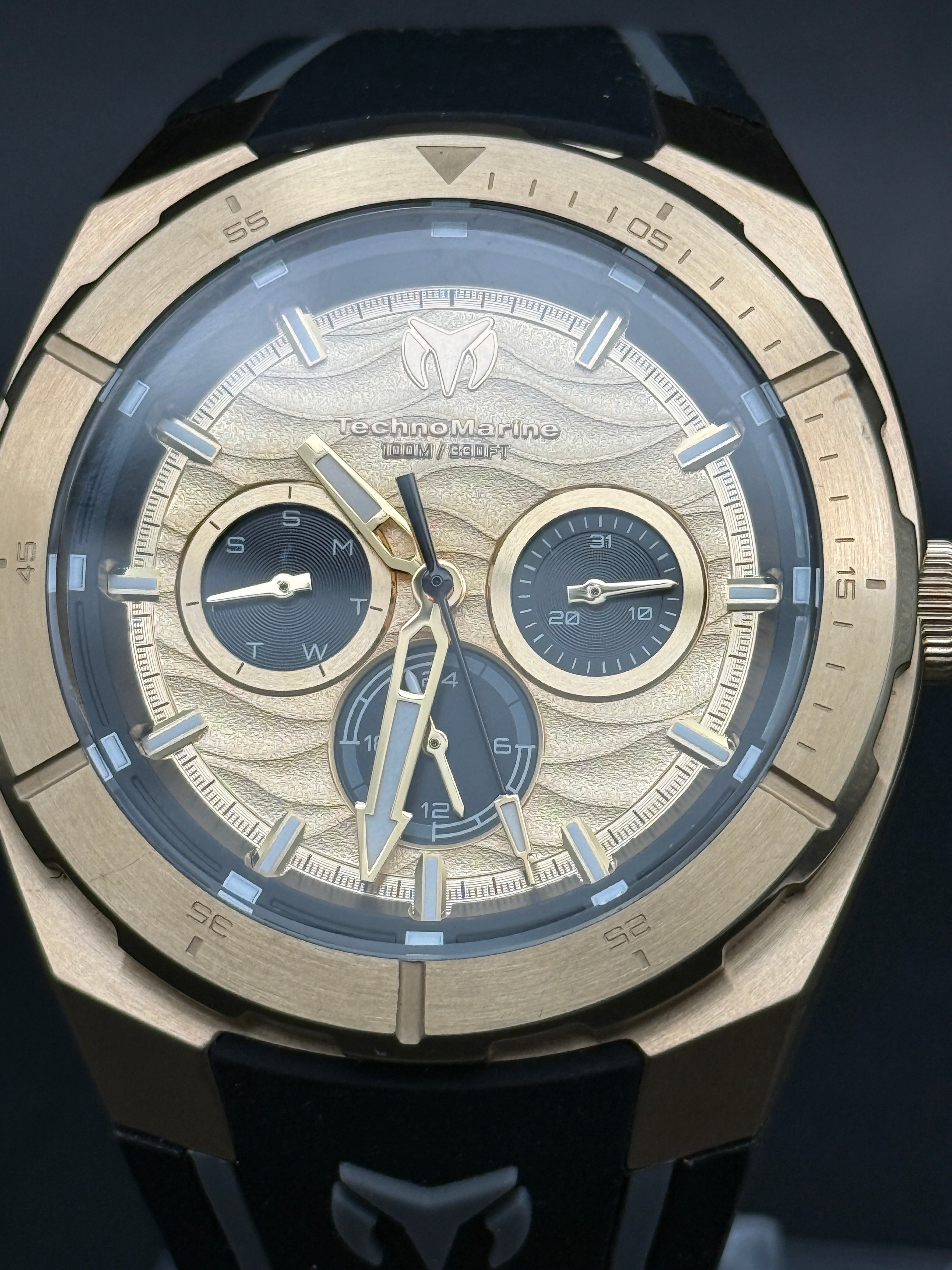 TechnoMarine Cruise TM-125025 Gold Black Dial