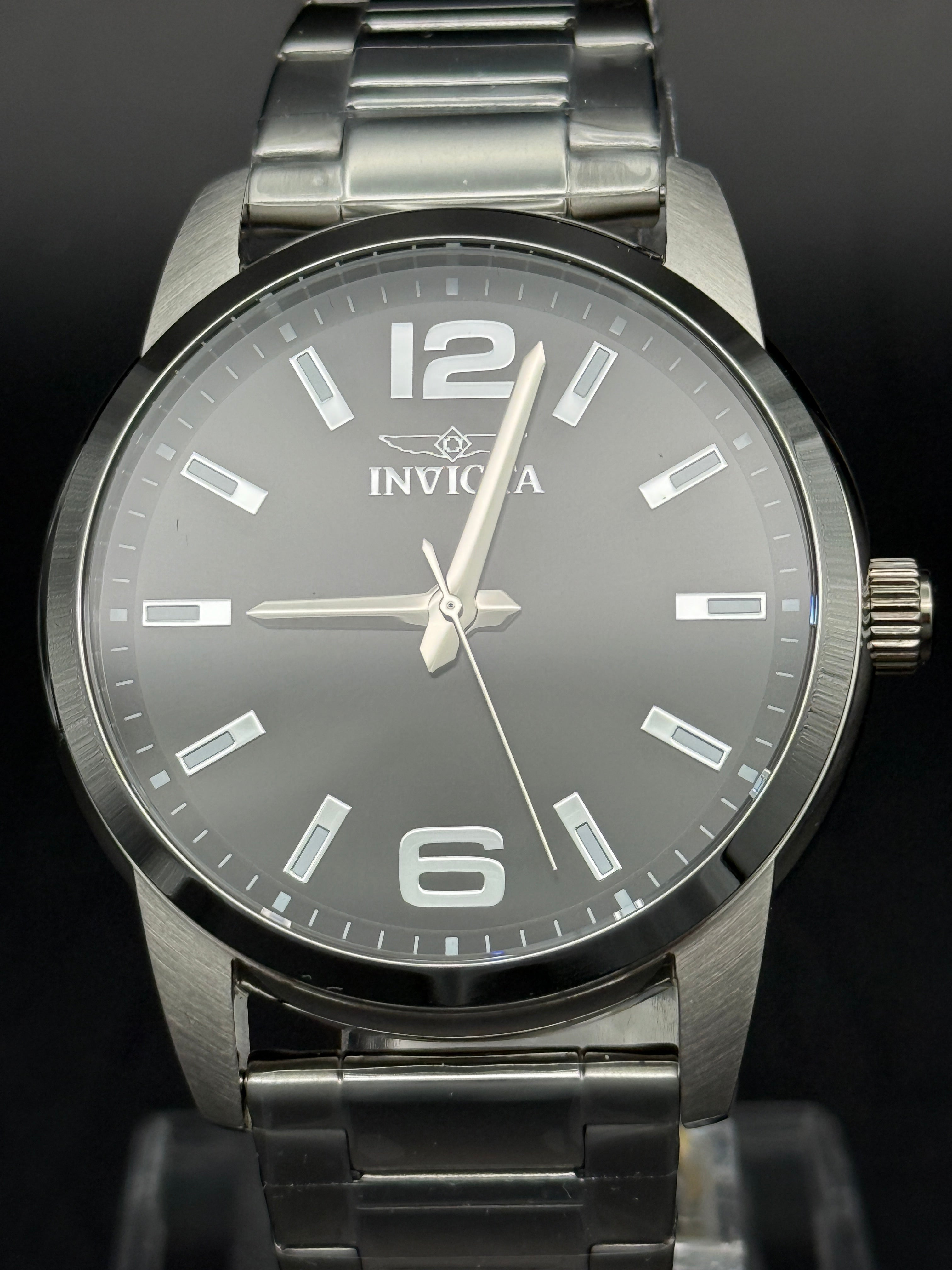 Invicta 48491 Men’s Black Dial Stainless Steel